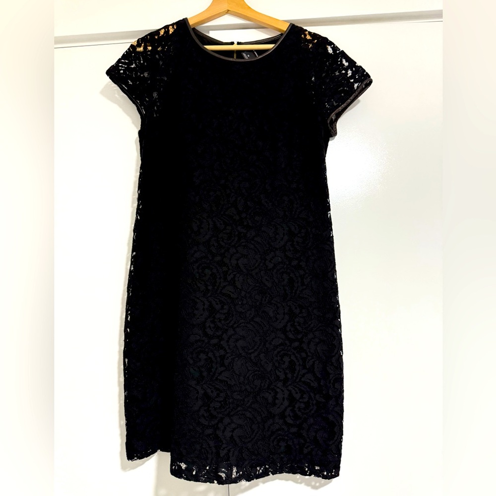 Club Monaco Elegant Black Lace Mini Dress